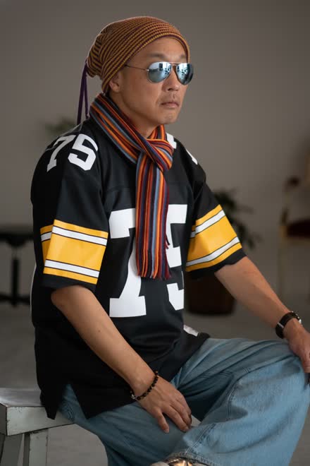 Portrait of Jason W. Park in street clothes