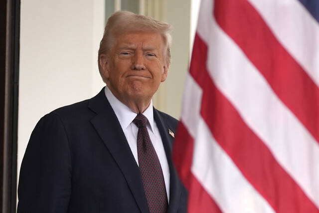 Donald Trump Third-Term President No Kings Act